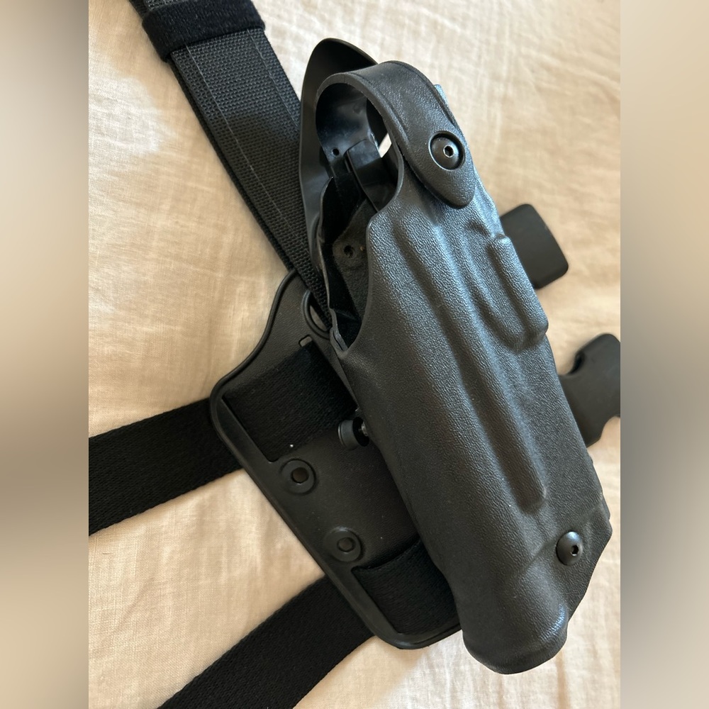 Safariland Drop Leg Holster